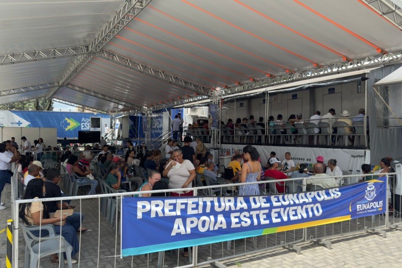 Foto: Divulgação - Carreta oftalmológica ultrapassa a marca de 5,8 mil atendimentos em Eunápolis; serviços seguem até 13 de março
