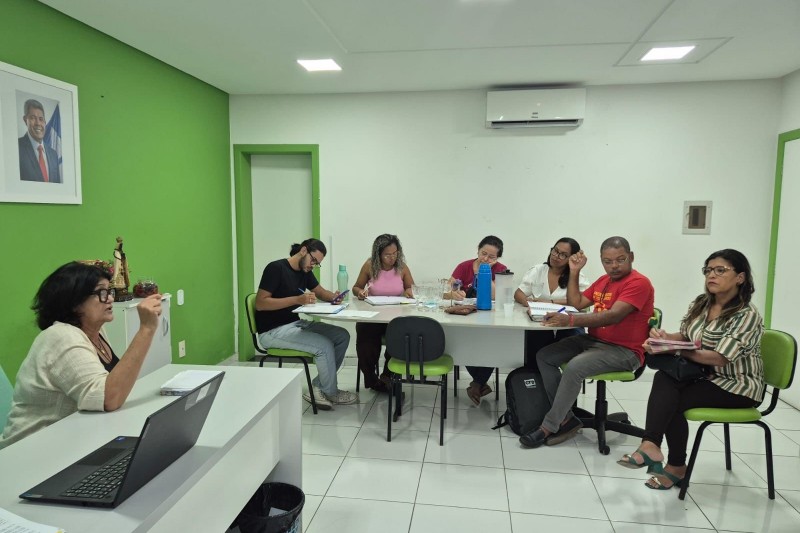 Foto: Divulgação - Prefeitura de Eunápolis reforça diálogo com APLB e garante reajuste de 5,4% com pagamento retroativo aos professores