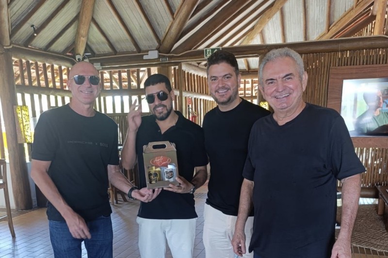 Foto: Divulgação - Francisqueto lidera articulação política e reafirma apoio a Angelo e Diego Coronel ao lado de Flauzino