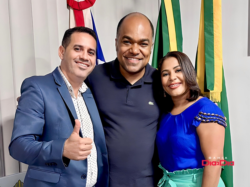 Deputado Samuel Junior ao lado do vereador Giancarlos e de Simone Malacarne. (Foto: Divulgação)