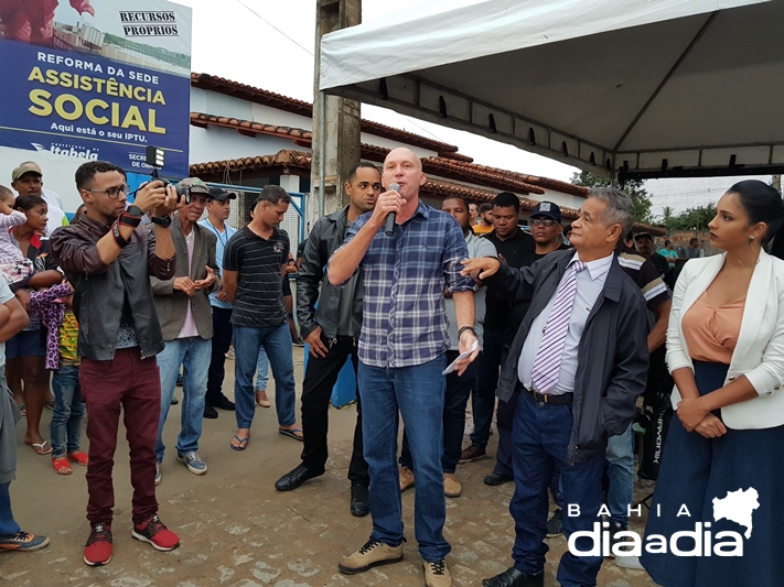 Prefeito Luciano Francisqueto disse que a importante obra, foi mais um compromisso da sua gest�o. (Foto: Alex Gon�alves/BAHIA DIA A DIA0