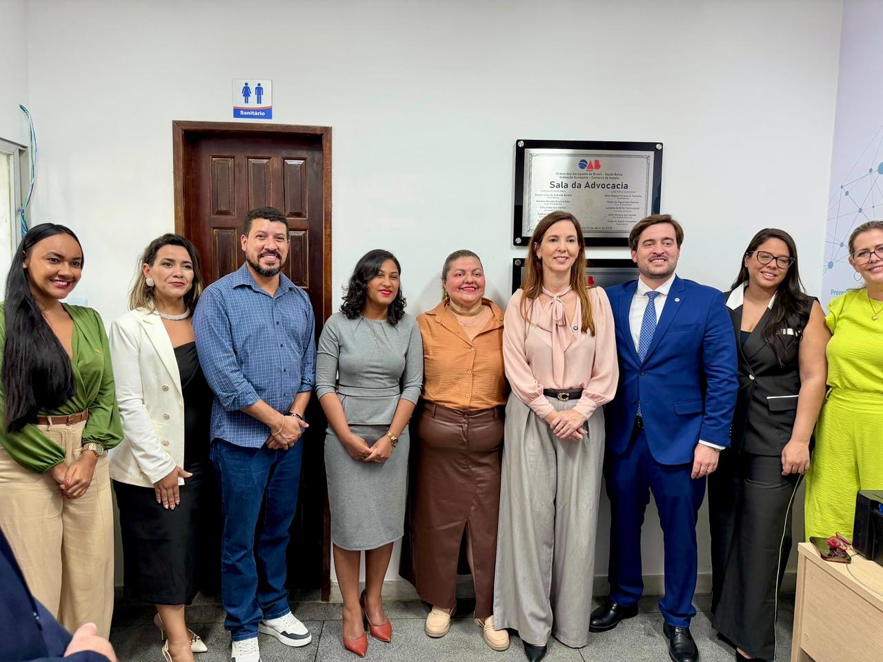 Prefeito Ricardo Flauzino participa da reinauguração da Sala da OAB em Itabela Prefeito Ricardo Flauzino participa da reinauguração da Sala da OAB em Itabela