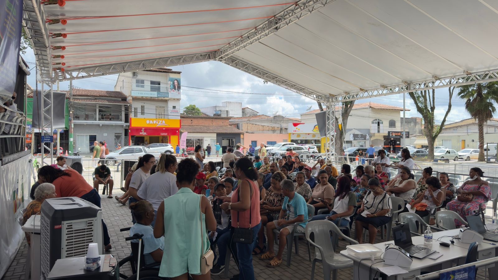 Carreta oftalmológica ultrapassa a marca de 5,8 mil atendimentos em Eunápolis; serviços seguem até 13 de março Carreta oftalmológica ultrapassa a marca de 5,8 mil atendimentos em Eunápolis; serviços seguem até 13 de março