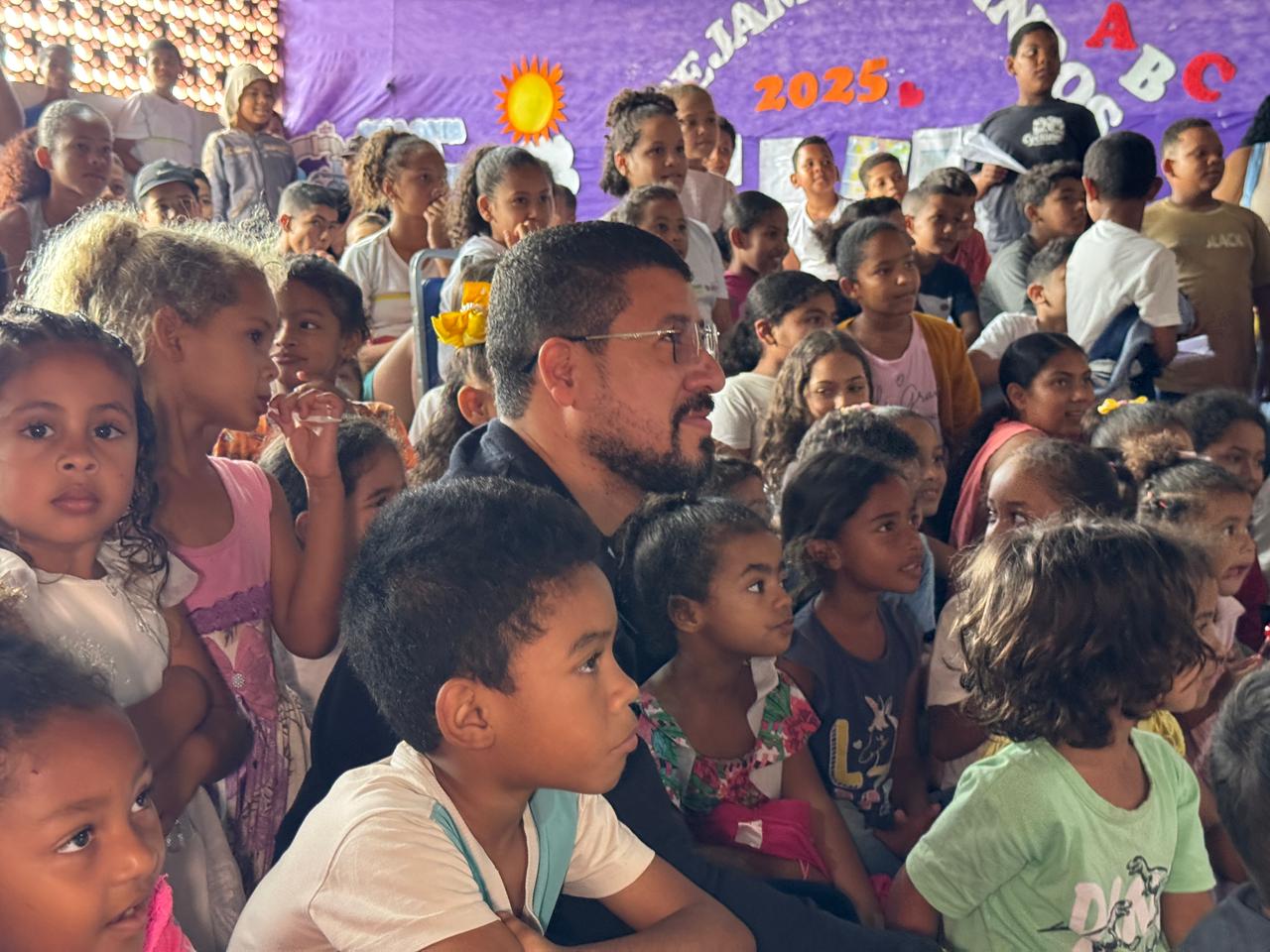 Caravana da Alegria: Ação da Prefeitura leva brincadeiras, diversão e música para Itabela e distritos Caravana da Alegria: Ação da Prefeitura leva brincadeiras, diversão e música para Itabela e distritos