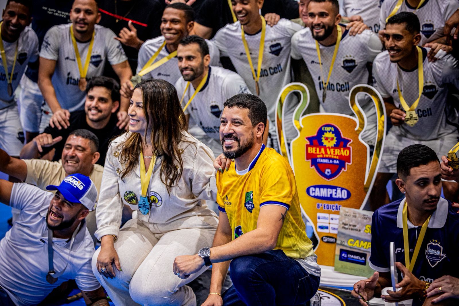 Prefeito Flauzino e deputada Cláudia Oliveira acompanham final histórica da Copa Bela Verão de Futsal 2026 em Itabela Prefeito Flauzino e deputada Cláudia Oliveira acompanham final histórica da Copa Bela Verão de Futsal 2026 em Itabela