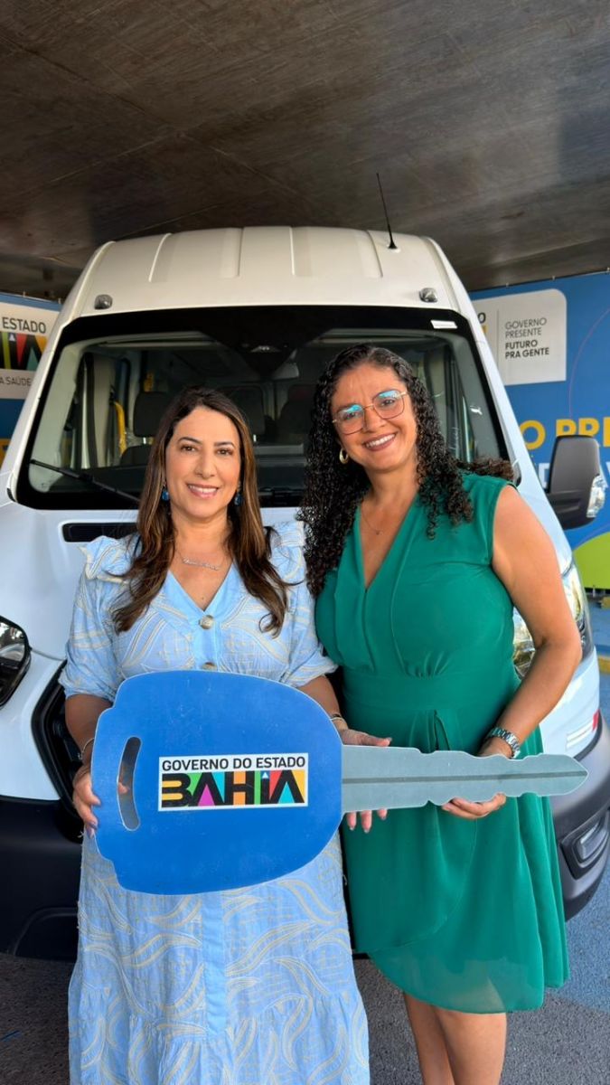 Deputada Cláudia Oliveira garante nova Van para o TFD em Itapebi e reforça compromisso com a saúde Deputada Cláudia Oliveira garante nova Van para o TFD em Itapebi e reforça compromisso com a saúde