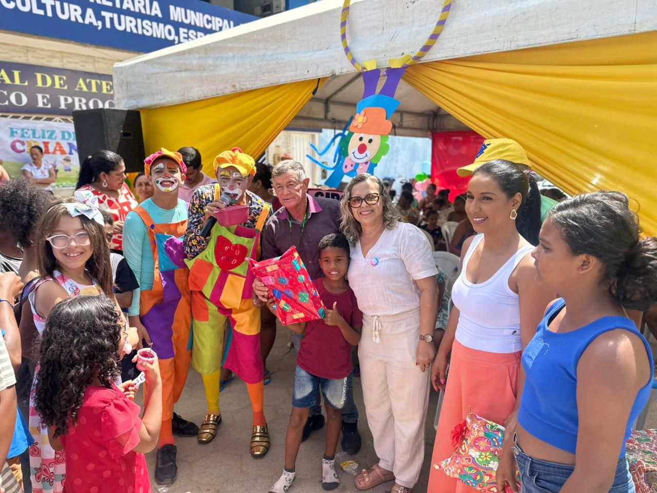 Prefeitura de Itabela e SEDESTH celebram o Dia das Crianas com semana de alegria e diverso