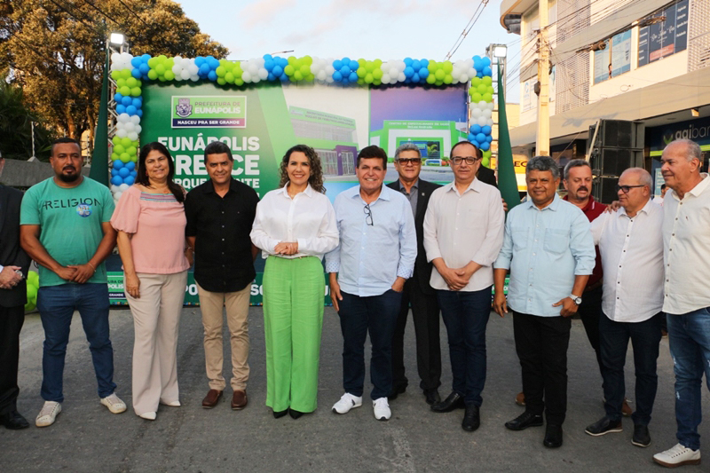Eunápolis: prefeita Cordelia Torres inaugura nova sede do Núcleo de Tributos e Arrecadação (Foto: Divulgação)
