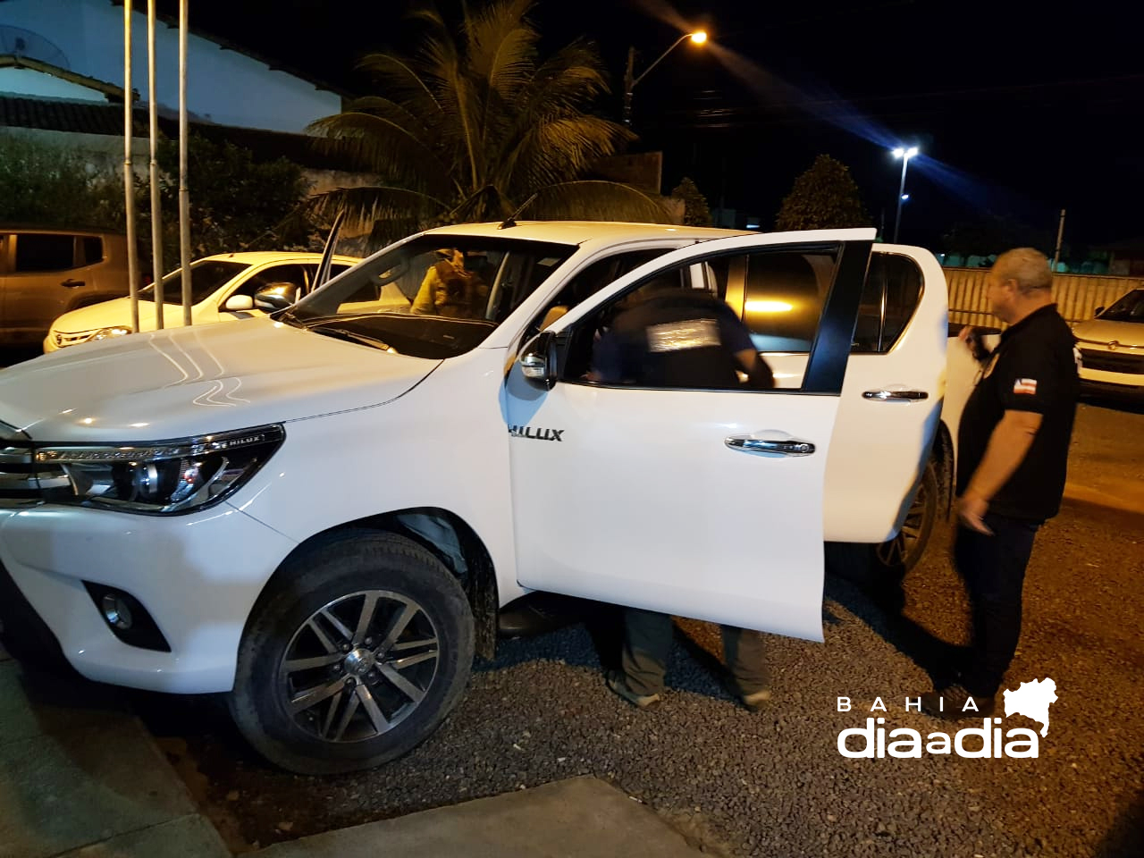 Veículo uma Hilux foi apreendido pela polícia civil. (Foto: Alex Gonçalves/BAHIA DIA A DIA)