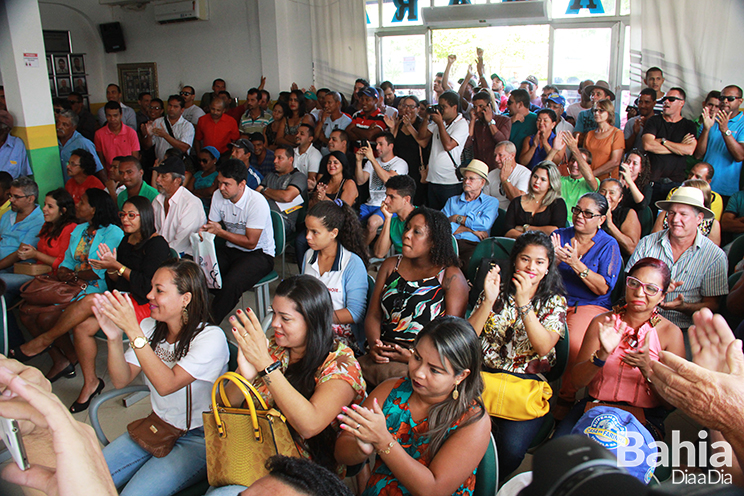 Plenário lotado durante a votação. (Foto: Alex Gonçalves/BAHIA DIA A DIA) Plenário lotado durante a votação. (Foto: Alex Gonçalves/BAHIA DIA A DIA)