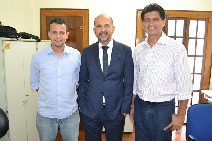 Eunápolis: Capitão da PM assume direção da 22ª CIRETRAN. (Foto: Renatinho/Oxarope)