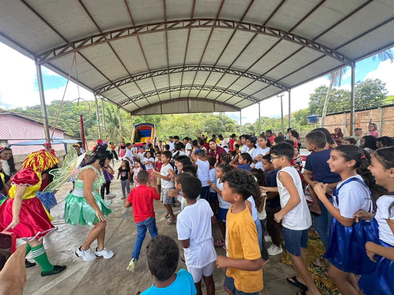 Caravana da Alegria: Ação da Prefeitura leva brincadeiras, diversão e música para Itabela e distritos Caravana da Alegria: Ação da Prefeitura leva brincadeiras, diversão e música para Itabela e distritos